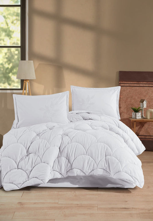 სილიკონის საბანი ორ საწოლიანი ბამბის ზედაპირით თეთრი 195×215