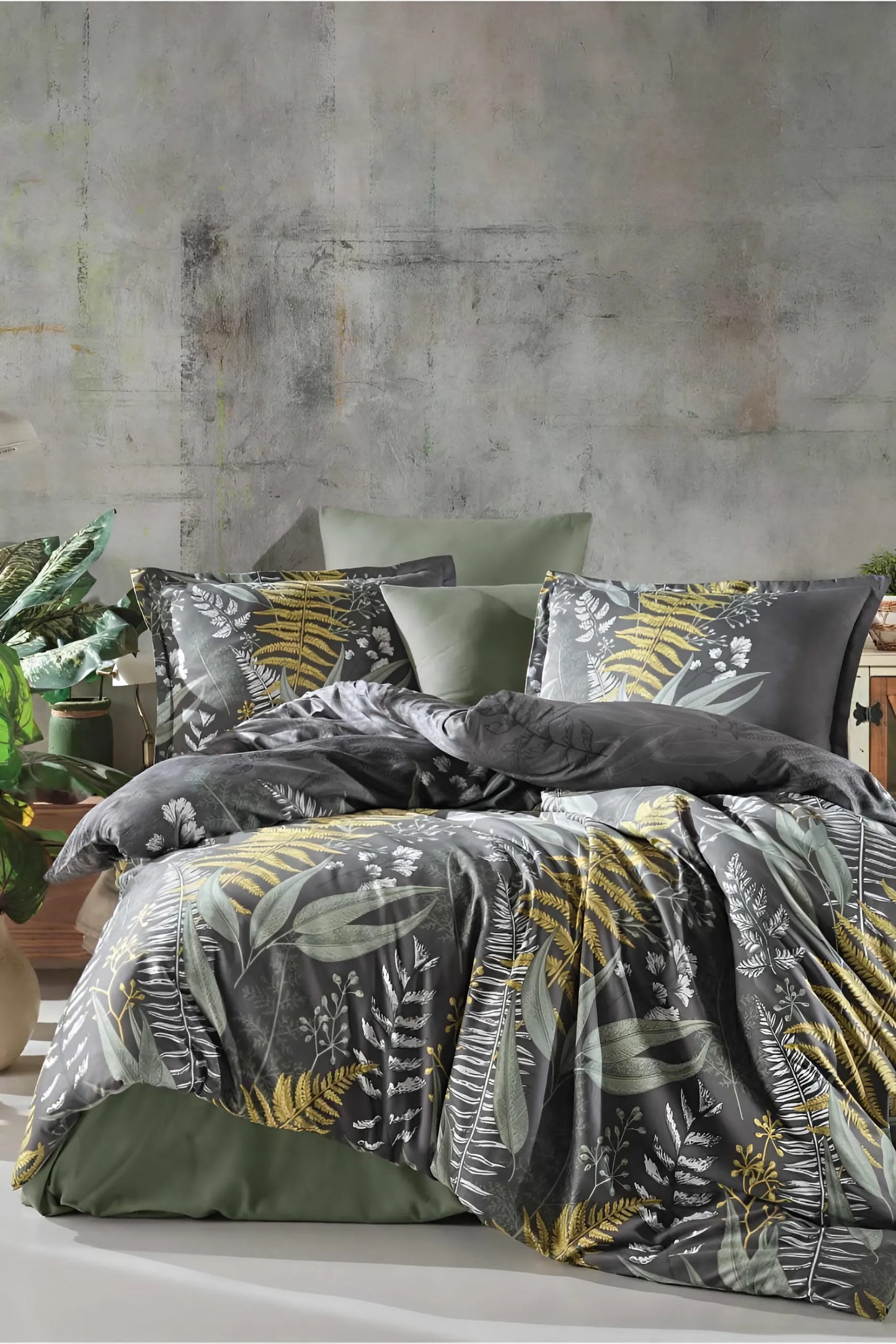 სატინის ზოლიანი ორანი თეთრეულის ნაკრები